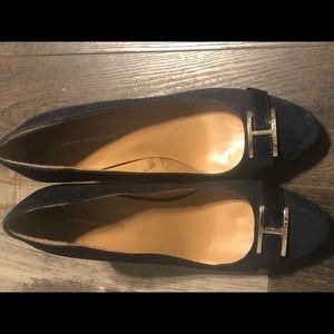 Gorgeous navy blue wedges